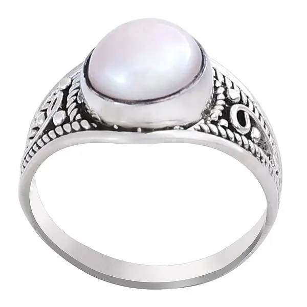 Sterling Silver Ring with Pearl
