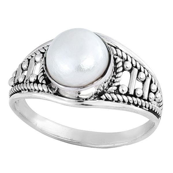 Stylish Sterling Silver Ring with Pearl