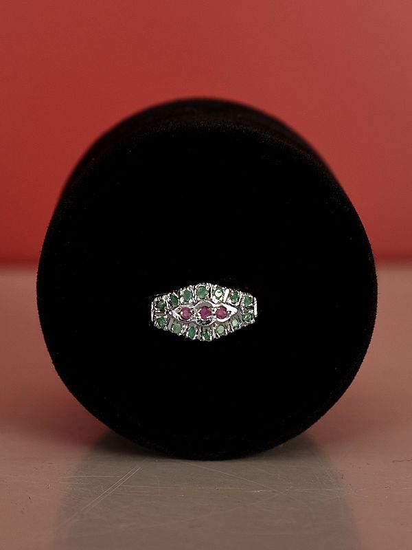 Elegant Sterling Silver Ring with Emerald and Ruby Gemstone