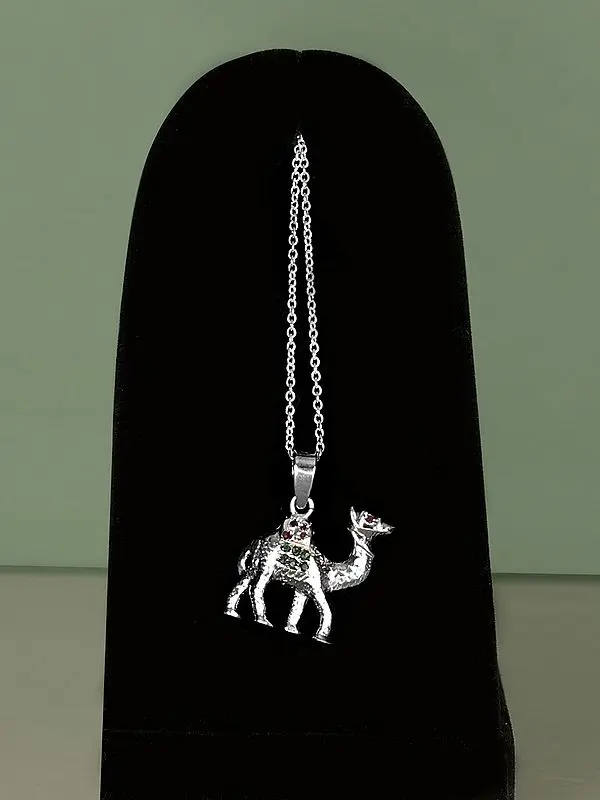 Double-Sided Camel Pendant with Emerald and Ruby Gemstone