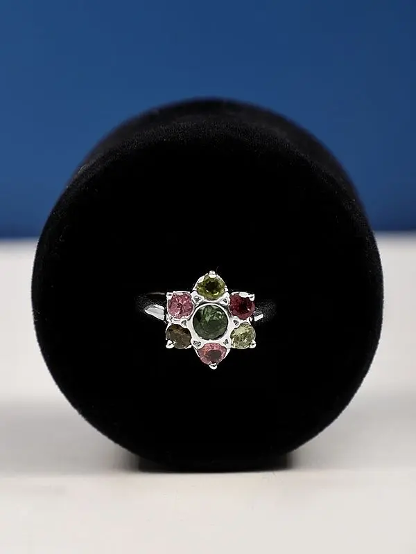Floral Design Sterling Silver Ring with Multiple Stone