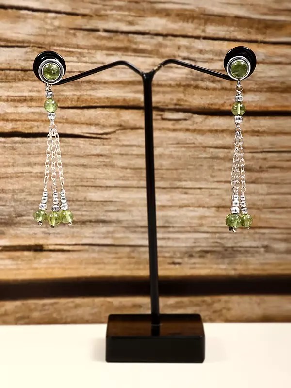 Stylish Sterling Silver Earring with Peridot Stone