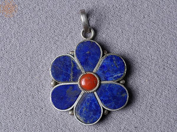 Silver Blue Flower Pendant | Sterling Silver Necklace from Nepal