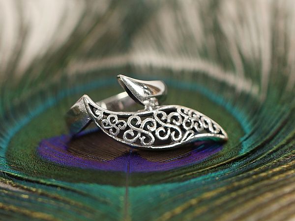 Leaf-Shaped Adjustable Ring | Sterling Silver Rings