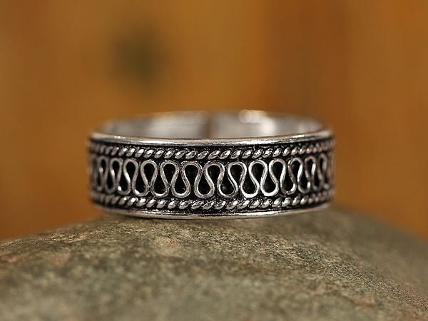 Vertical Open Patterned Spinner Ring | Sterling Silver Rings