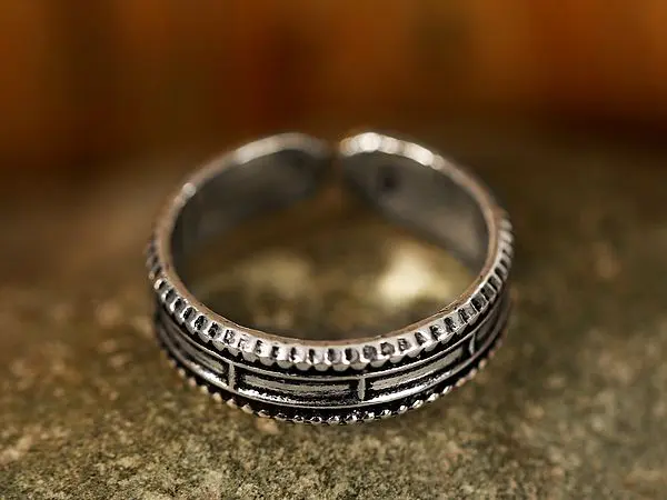 Engraved Box Design | Sterling Silver Rings