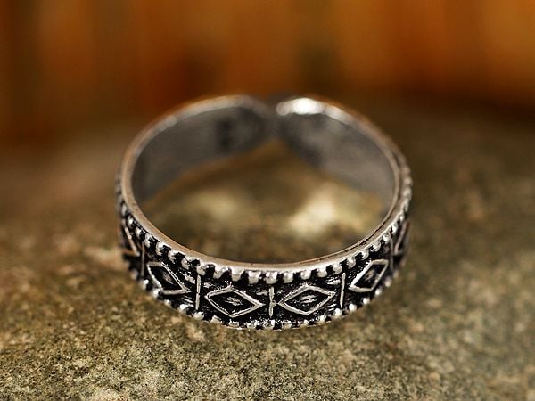 Engraved Daimond Pattern | Sterling Silver Rings