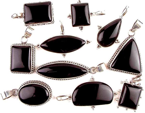 Lot of 10 Black Onyx Pendants