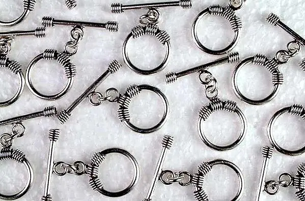 Toggle Lock