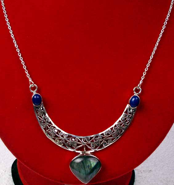 Designer Necklace of Inverted Tear Drop of Labradorite with Lapis Lazuli.