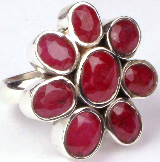 Flower Ring of Ruby