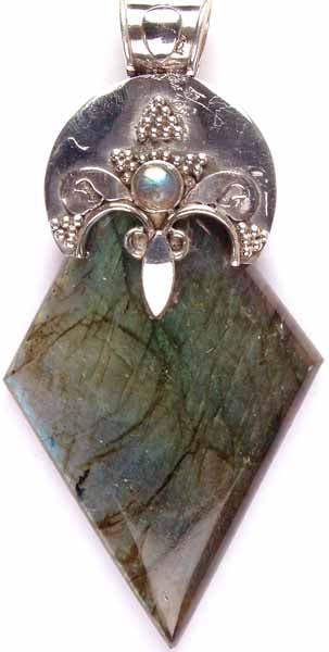 For the Lovers of Labradorite