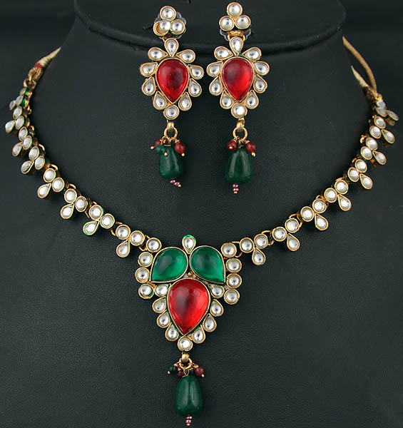 Kundan Necklace with Cut Glass and Earrings Set