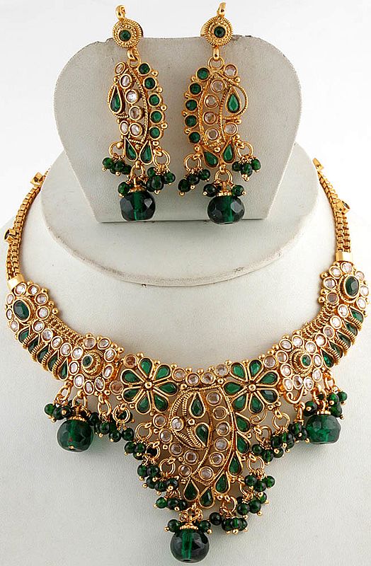 Faux Emerald Floral Necklace Set