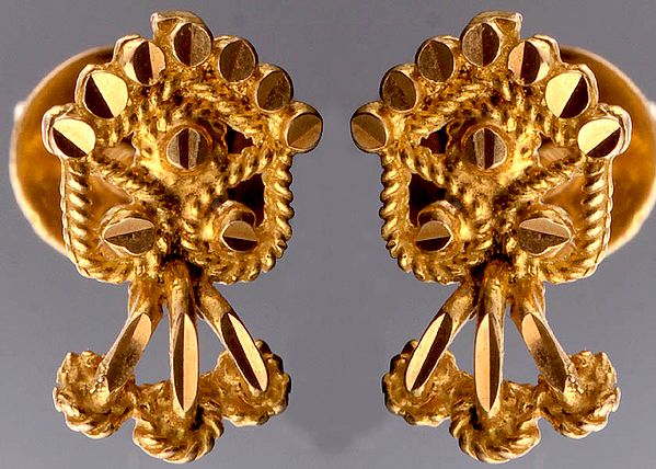 Gold Earrings with Knotted Rope