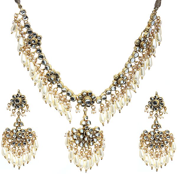 Kundan Necklace Set with Faux Pearl