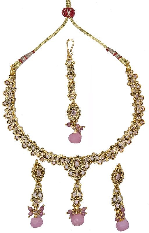 Rose-Pink Necklace Set with Cut Glass and Mang Tika