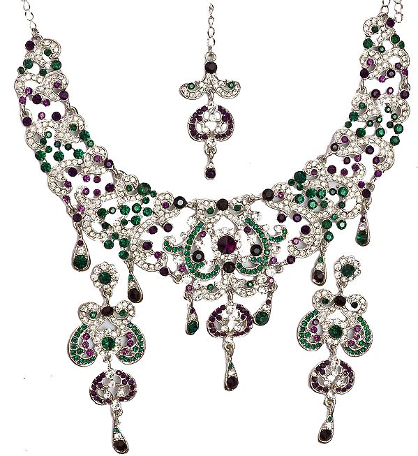 Tri-Color Valentine Necklace with Earrings and Mang-Tika