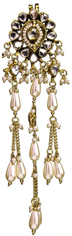 Pearl Key Holder Which Can be Tucked Into the Waist