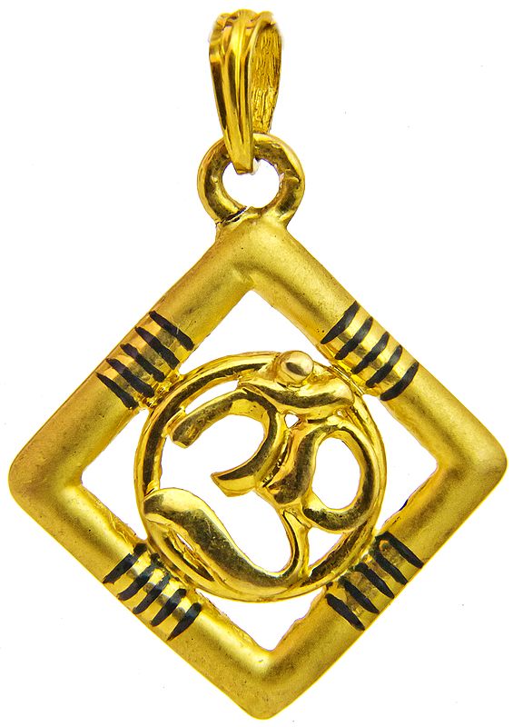 Om Square Pendant | 20k Gold Sacred Aum Jewelry