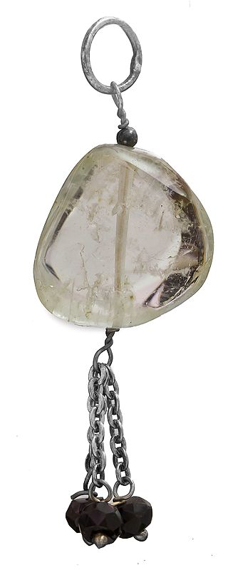 Chalcedony Pendant With Black Spinel
