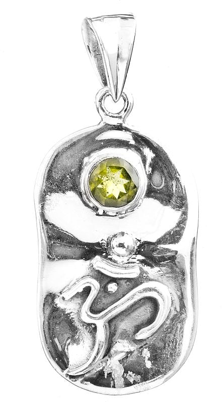 Om (AUM) Pendant with Faceted Peridot