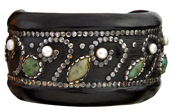 Cuff Bracelet with Pearl and Turquoise