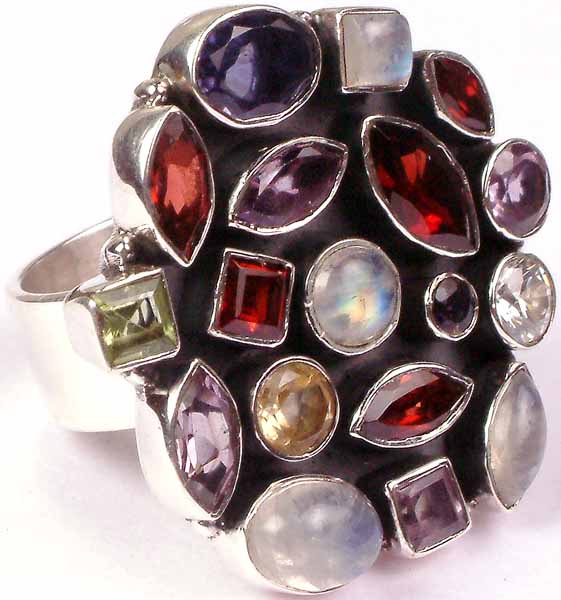 Marvelous Gemstone Ring