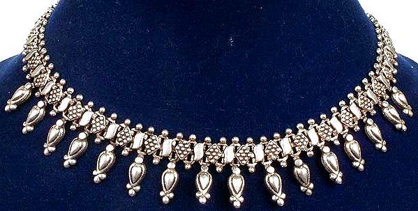 Sterling Necklace in the Mughal Tradition