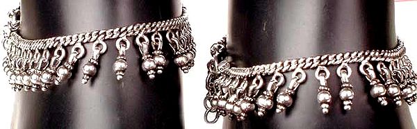 A Pair of Anklets with Dangles