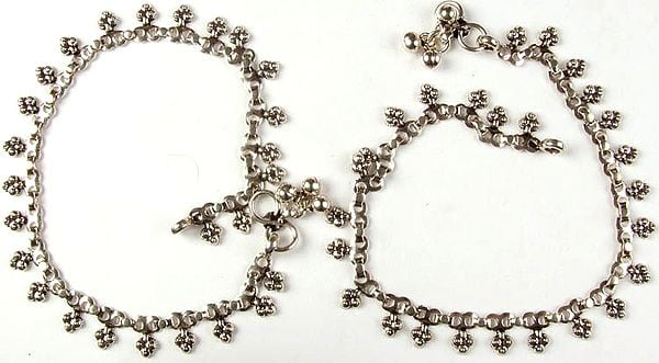 A Pair of Sterling  Anklets
