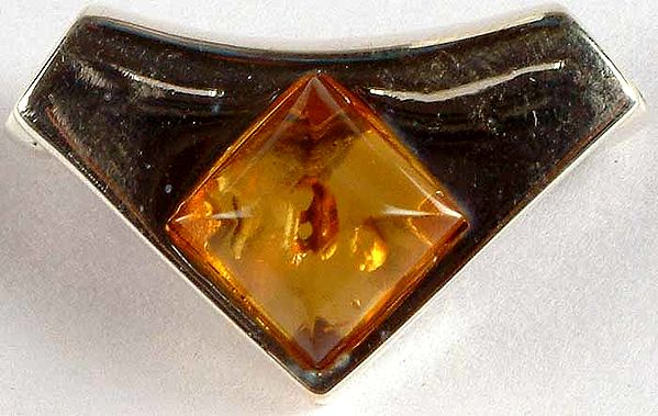 Amber Necklace Center