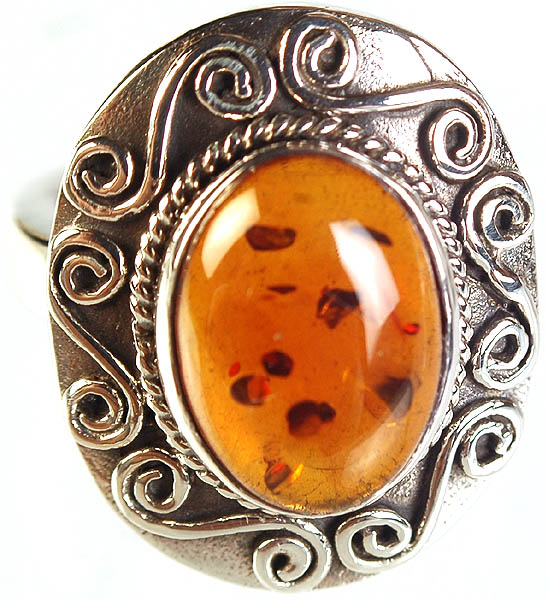 Amber Oval Finger Ring with Spiral