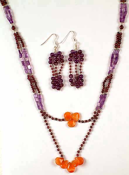 Amethyst, Garnet & Carnelian Beaded Necklace with Matching Earrings from Rajasthan