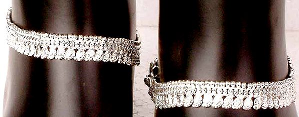 Anklets with Mango Motifs