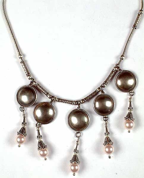 Antiquated Necklace with Swarovski