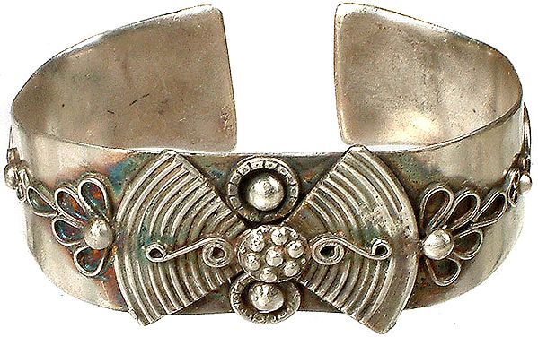 Antiquated Tribal Bracelet