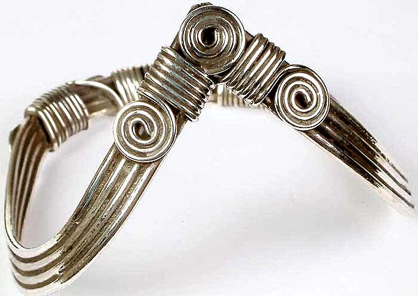 Armlet with Spirals