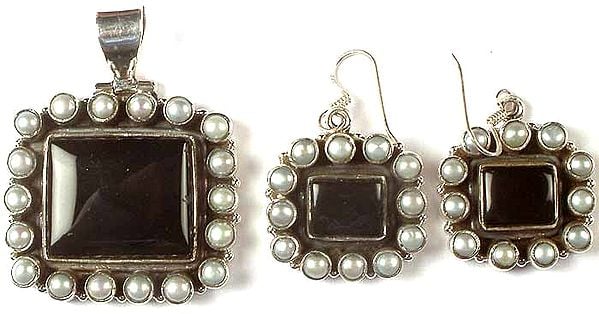Black Onyx & Pearl Pendant With Matching Earrings Set