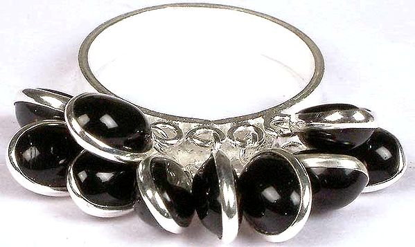 Black Onyx Bunch Ring