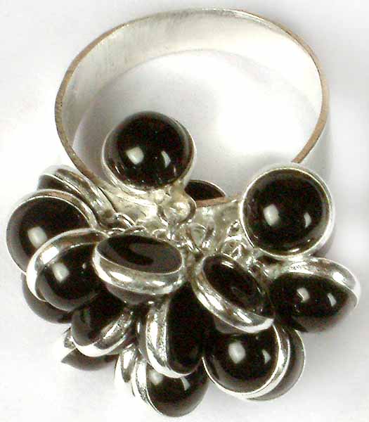 Black Onyx Bunch Ring with Central Flower