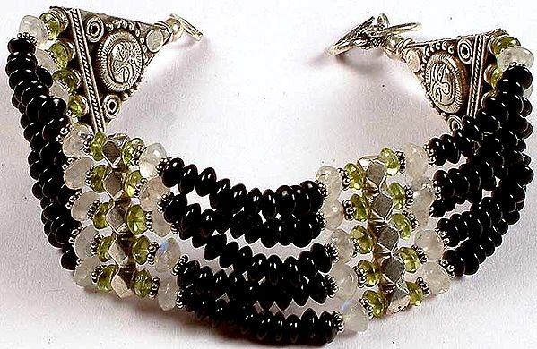 Black Onyx, Moonstone & Peridot Beaded Bracelet