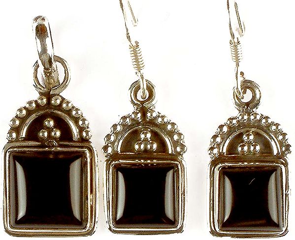Black Onyx Pendant & Earrings Set