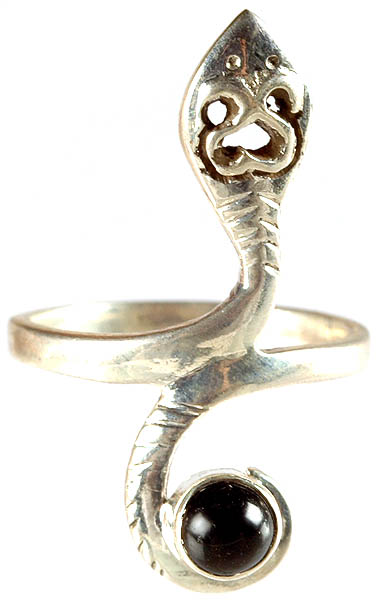 Black Onyx Serpent Finger Ring