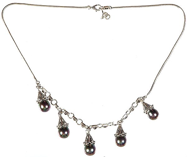 Black Pearl Dangling Necklace