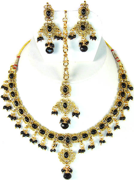 Black Polki Necklace and Earrings Set
