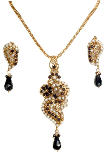 Black Stylized Paisley Polki Necklace and Earrings Set Studded with Faux Pearls