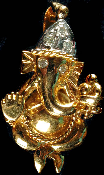 Blessing Ganesha Pendant with Diamonds