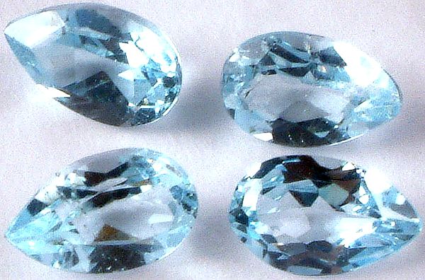 Blue Topaz mm Pears (Price Per 4 Pieces)
