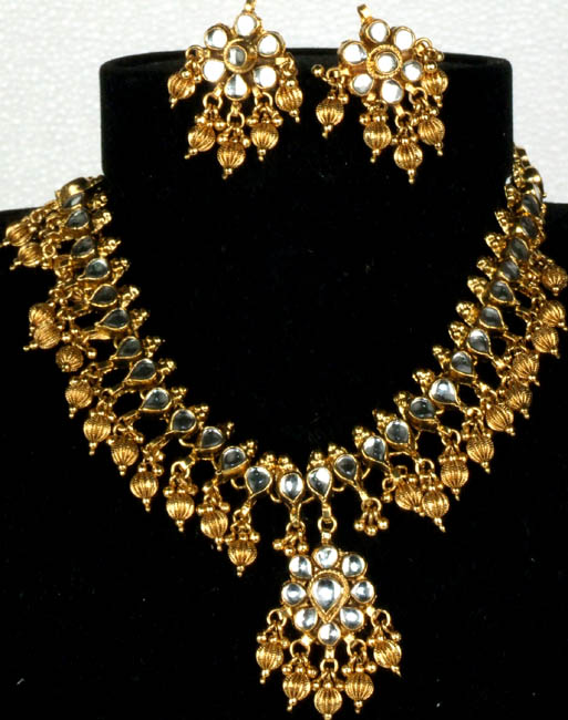 Bridal Kundan Necklace with Jhumka Earrings
